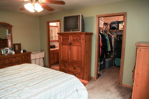 914 Douglas St, Morris, IL 60450 photo 14