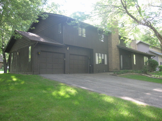 9810 Captains Dr, Algonquin, IL 60102 photo 6