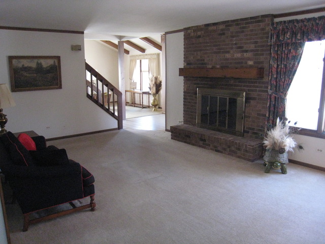 9810 Captains Dr, Algonquin, IL 60102 photo 13