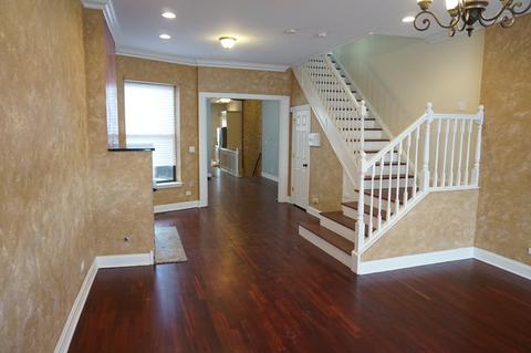 419 E 45th Pl, Chicago, IL 60653 photo 3