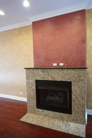 419 E 45th Pl, Chicago, IL 60653 photo 9