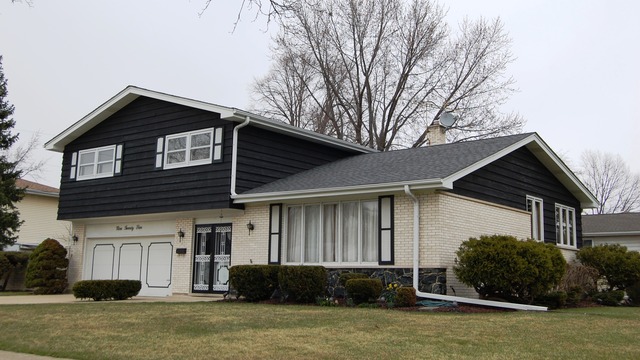 925 Marshall Dr, Des Plaines, IL 60016 photo 1