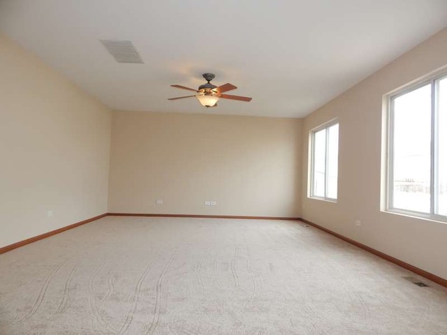 14451 Meadow Ln, Plainfield, IL 60544 photo 9