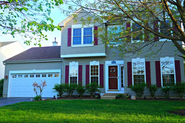 2043 Westridge Blvd, Bartlett, IL 60103 photo 1