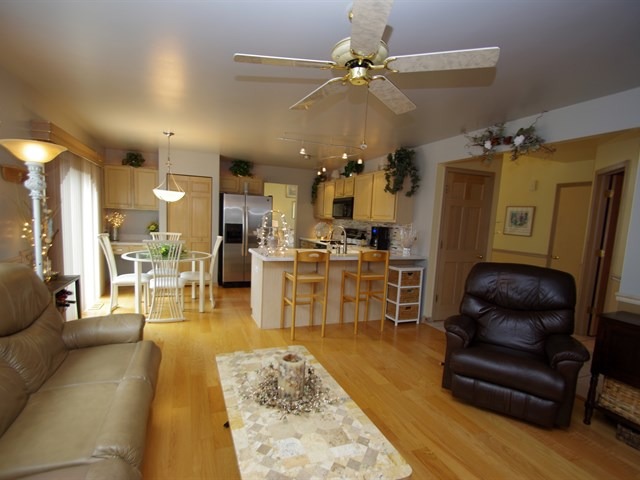 1260 Spaulding Rd, Bartlett, IL 60103 photo 7