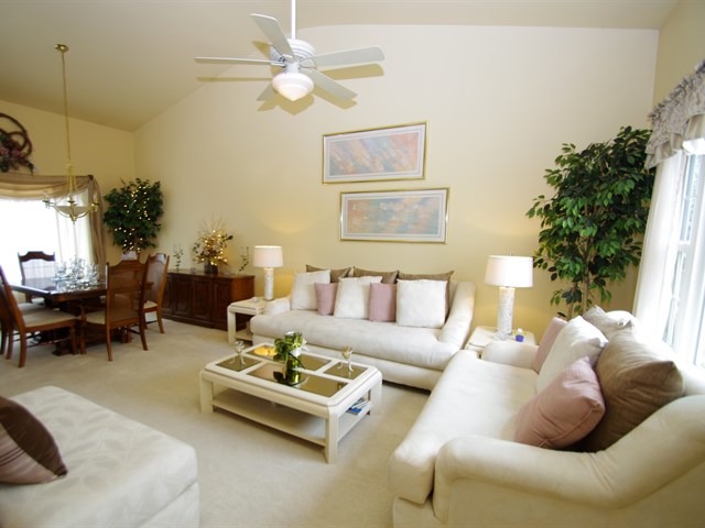 1260 Spaulding Rd, Bartlett, IL 60103 photo 4
