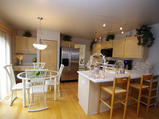 1260 Spaulding Rd, Bartlett, IL 60103 photo 9