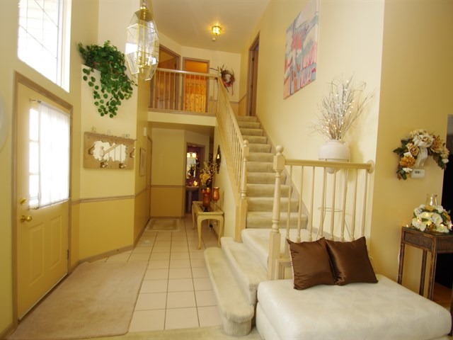 1260 Spaulding Rd, Bartlett, IL 60103 photo 2