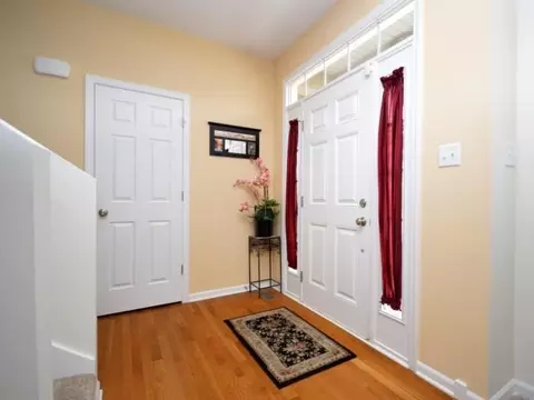 1610 Stanton Ln, Plainfield, IL 60586 photo 2