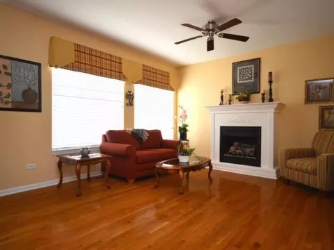 1610 Stanton Ln, Plainfield, IL 60586 photo 5