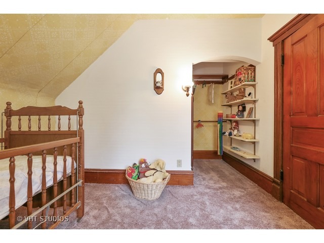117 Hill Ave, Elgin, IL 60120 photo 13