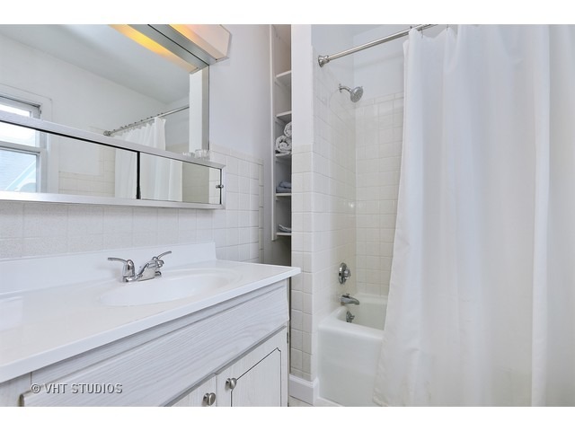 117 Hill Ave, Elgin, IL 60120 photo 14