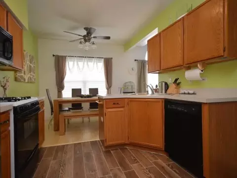 2443 Oak Tree Ln, Plainfield, IL 60586 photo 7
