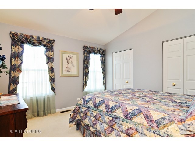 24 Bridlepath Dr, Lake Villa, IL 60046 photo 13