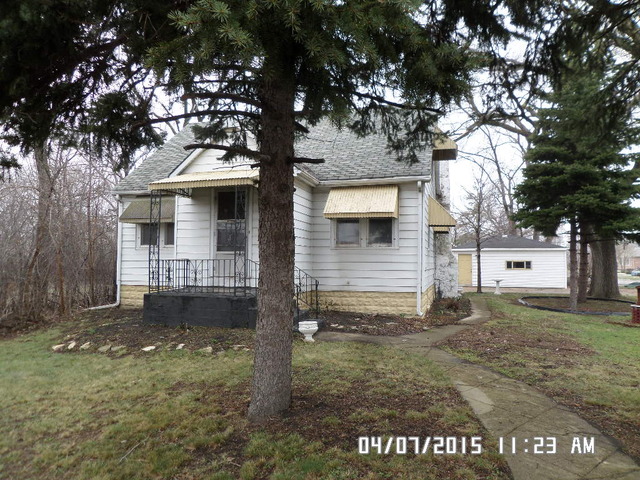 275 E 167th St, Harvey, IL 60426 photo 1