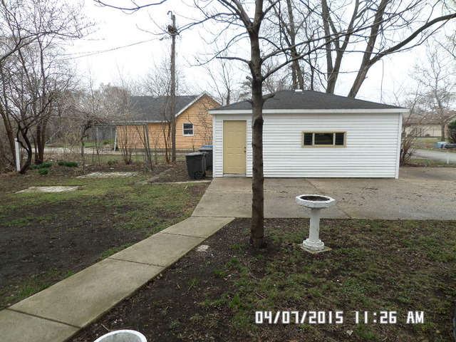 275 E 167th St, Harvey, IL 60426 photo 9