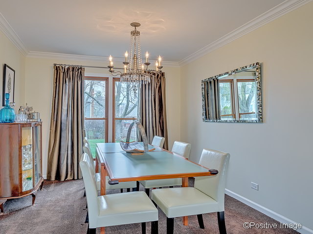 1925 Somerset Ln, Wheaton, IL 60189 photo 5