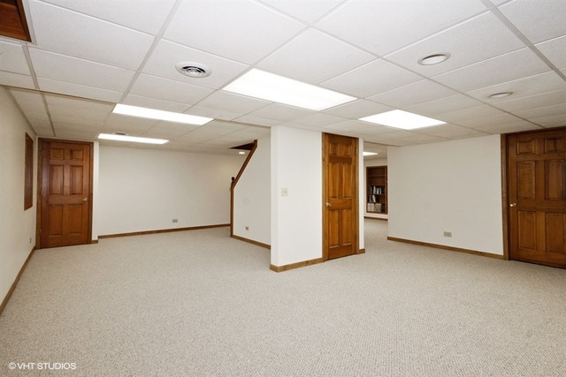 503 Summerset Ct, Naperville, IL 60565 photo 8