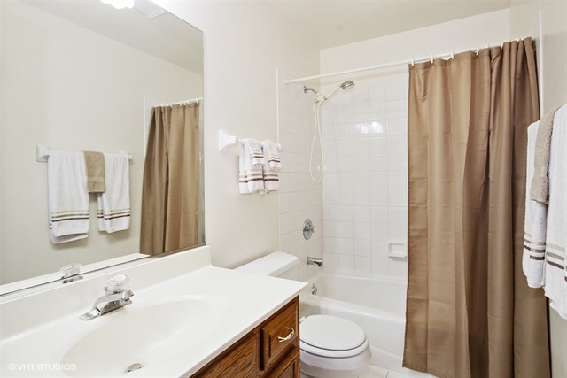 503 Summerset Ct, Naperville, IL 60565 photo 15