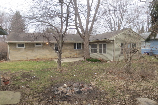 646 Gilbert Ter, Aurora, IL 60506 photo 21