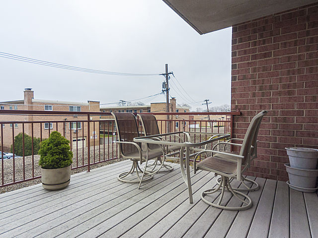 1476 Perry St #206, Des Plaines, IL 60016 photo 23