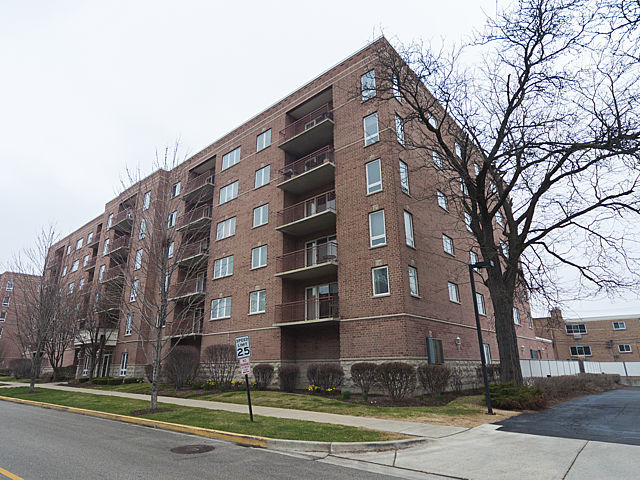 1476 Perry St #206, Des Plaines, IL 60016 photo 1