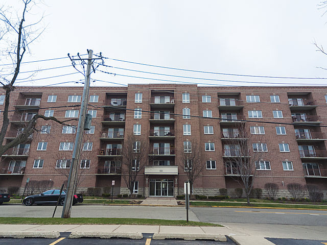 1476 Perry St #206, Des Plaines, IL 60016 photo 24
