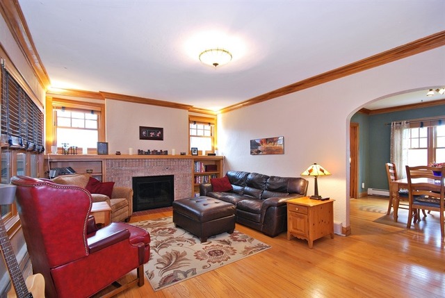 116 Travers Ave, Wheaton, IL 60187 photo 4