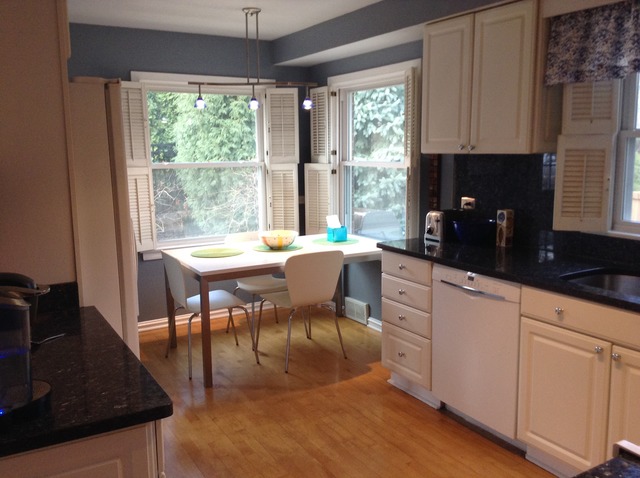 5614 N Kilbourn Ave, Chicago, IL 60646 photo 5