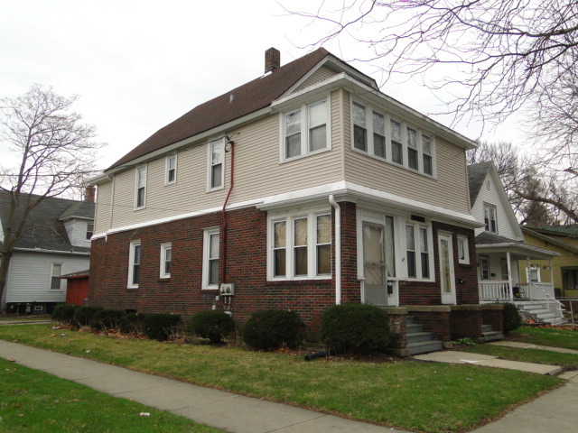 604 S Myrtle Ave, Kankakee, IL 60901 photo 1