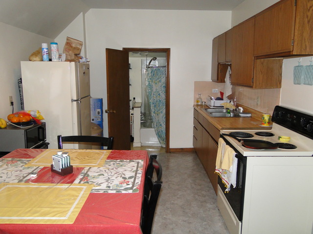 406 N Adams St, Kankakee, IL 60901 photo 4