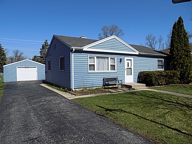 4312 Ponca St, Mchenry, IL 60050 photo 1