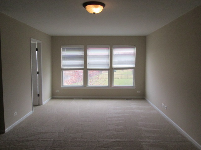 1555 Mcclellan Dr, Lake Villa, IL 60046 photo 6