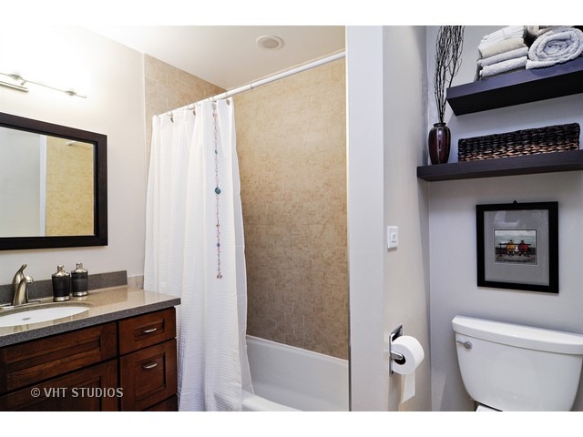 2104 South St, Rolling Meadows, IL 60008 photo 13