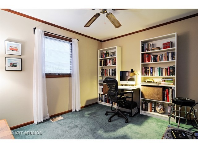 2104 South St, Rolling Meadows, IL 60008 photo 12