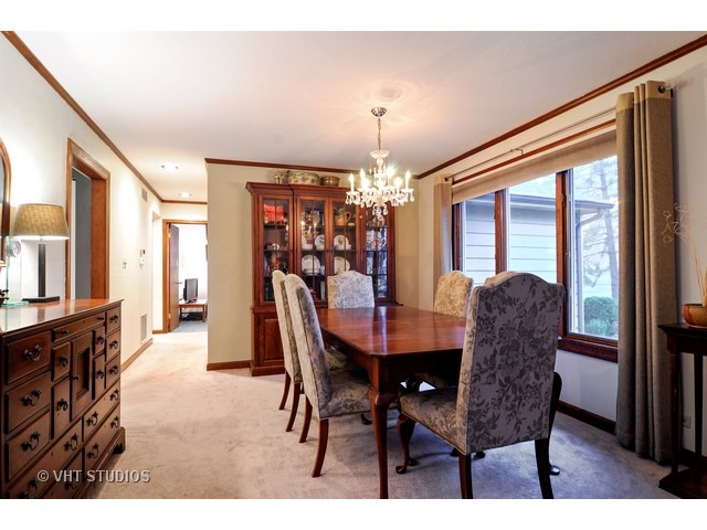 2104 South St, Rolling Meadows, IL 60008 photo 9
