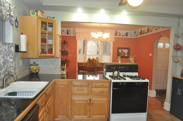 374 Hubbard Ave, Elgin, IL 60123 photo 10