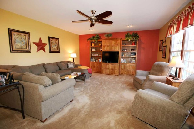 1140 Silver Pine Dr, Barrington, IL 60010 photo 7