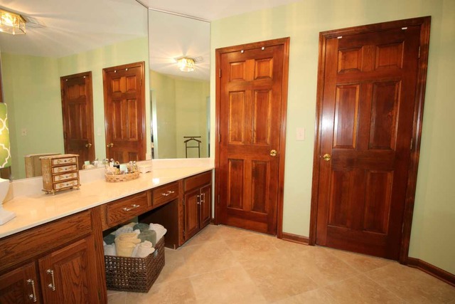 1140 Silver Pine Dr, Barrington, IL 60010 photo 16