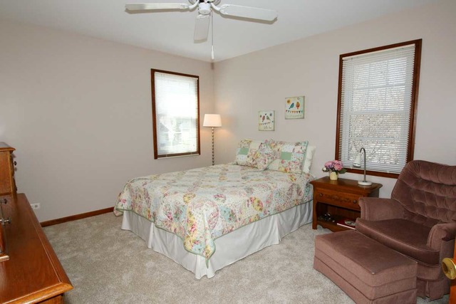 1140 Silver Pine Dr, Barrington, IL 60010 photo 18