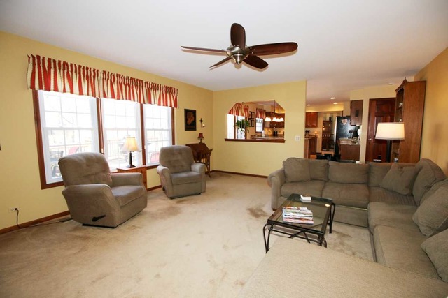 1140 Silver Pine Dr, Barrington, IL 60010 photo 8