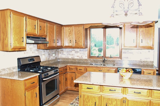 1920 Hampton Dr, Wheaton, IL 60189 photo 9