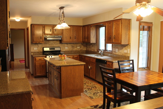 1920 Hampton Dr, Wheaton, IL 60189 photo 7