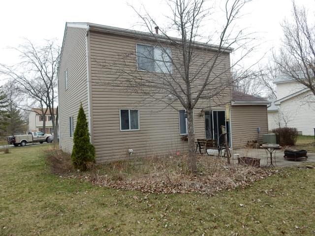 29 W780 Hurlingham Ct, Warrenville, IL 60555 photo 2