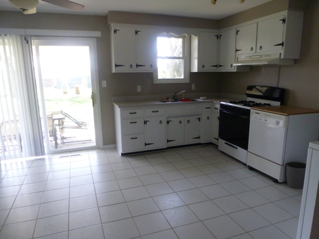 Undisclosed, Kankakee, IL 60901 photo 4