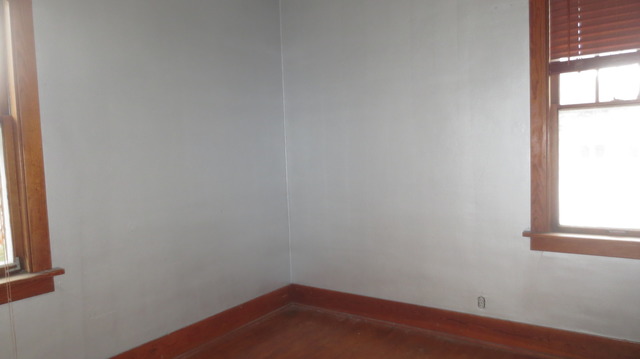 324 Orange St, Elgin, IL 60123 photo 8