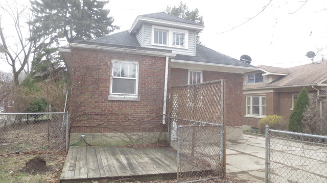 324 Orange St, Elgin, IL 60123 photo 15