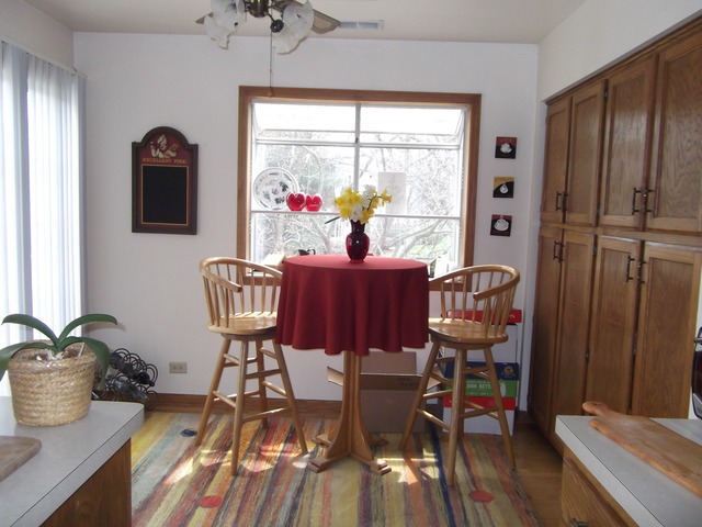 1750 Ardmore Ln #C, Wheaton, IL 60189 photo 3