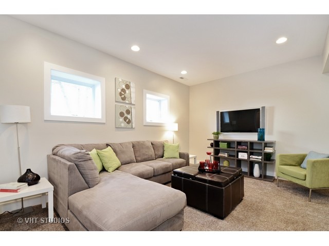 1318 Darrow Ave, Evanston, IL 60201 photo 12