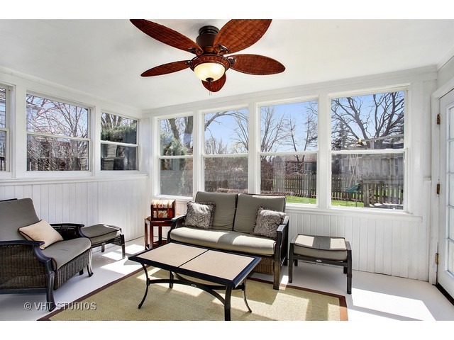 2076 Spring Green Dr, Wheaton, IL 60189 photo 16